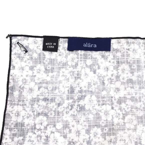 Alara Black + White Floral Notched Pocket Square - Picture 4 of 4